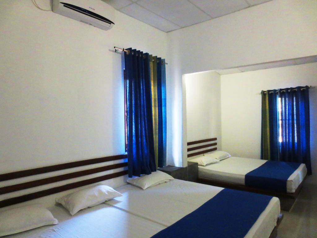 Pelican View Cottages Kataragama Exterior foto