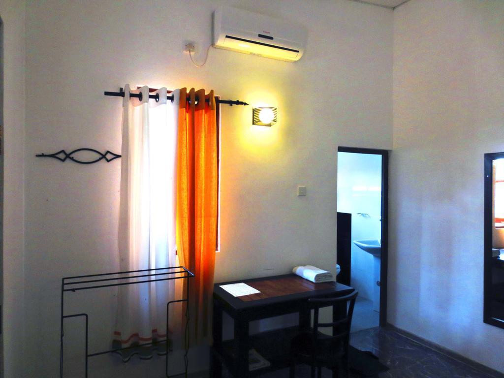 Pelican View Cottages Kataragama Exterior foto